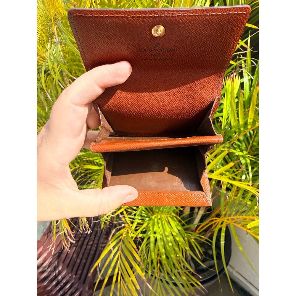 Louis Vuitton Card Wallet - Picture 6 of 12